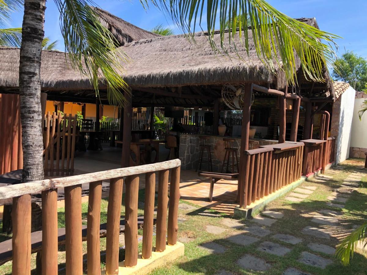 Hotel Pousada Capyvara à Arembepe Extérieur photo